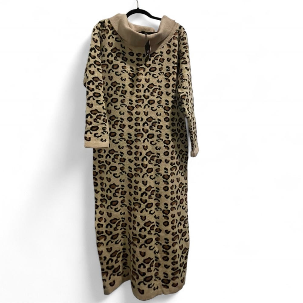 STYLEWE Beige and Black Leopard Print Sweater